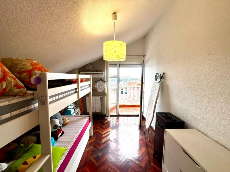 Foto 96773087-771b-4a6e-b647-04c674ff15e1. Casa aparellada a Muriedas Camargo