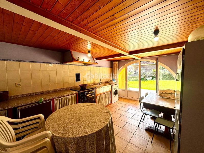 Foto a385f8d4-a8c1-406c-b2ad-d86fce9425b9. Casa amb calefacció a Muriedas Camargo