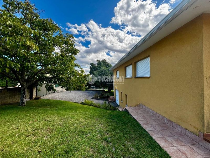 Foto c4a5e1ee-85b9-4097-ba5f-77ed5cda9081. Casa amb calefacció a Muriedas Camargo