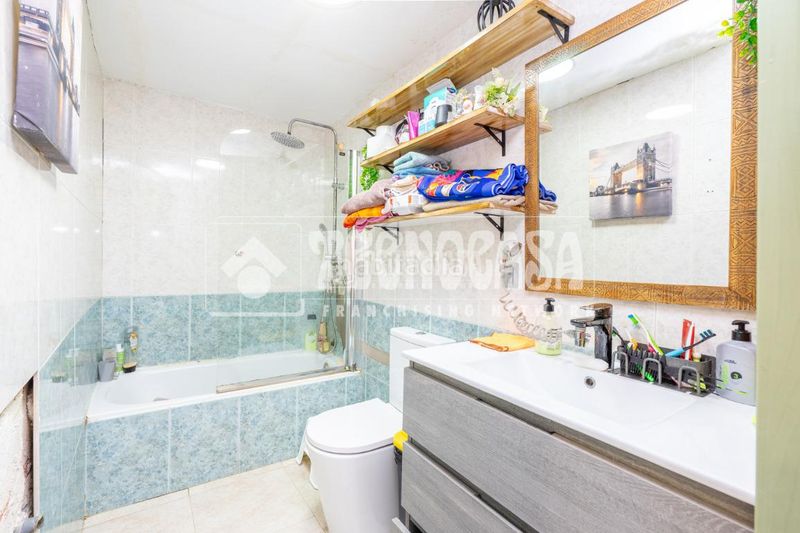 Foto c0f955b1-78fd-462e-b018-33b3dac662d9. Casa amb calefacció a Centro Colmenar Viejo