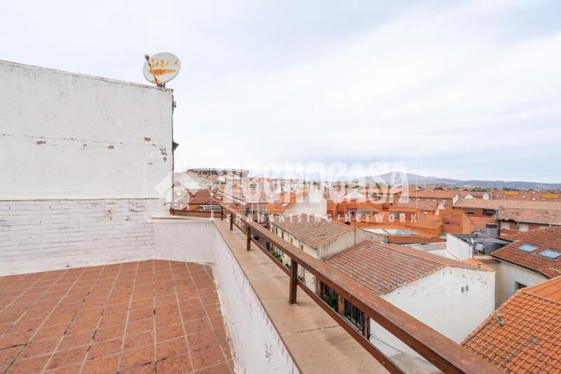 Foto 0e5319f3-8197-4769-83fe-51a38febc680. Piso  en venta en Centro Colmenar Viejo