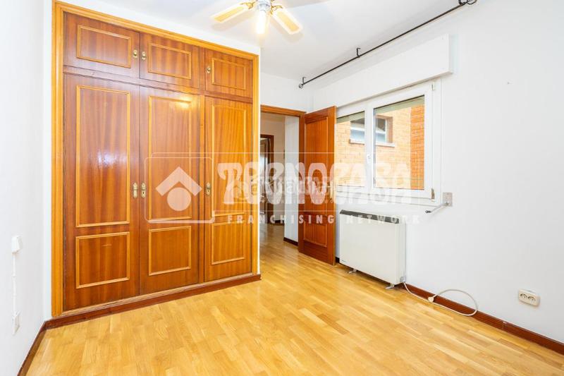 Foto c04acbd2-14ac-418c-97a9-b84836057ca7. Piso  en venta en Centro Colmenar Viejo