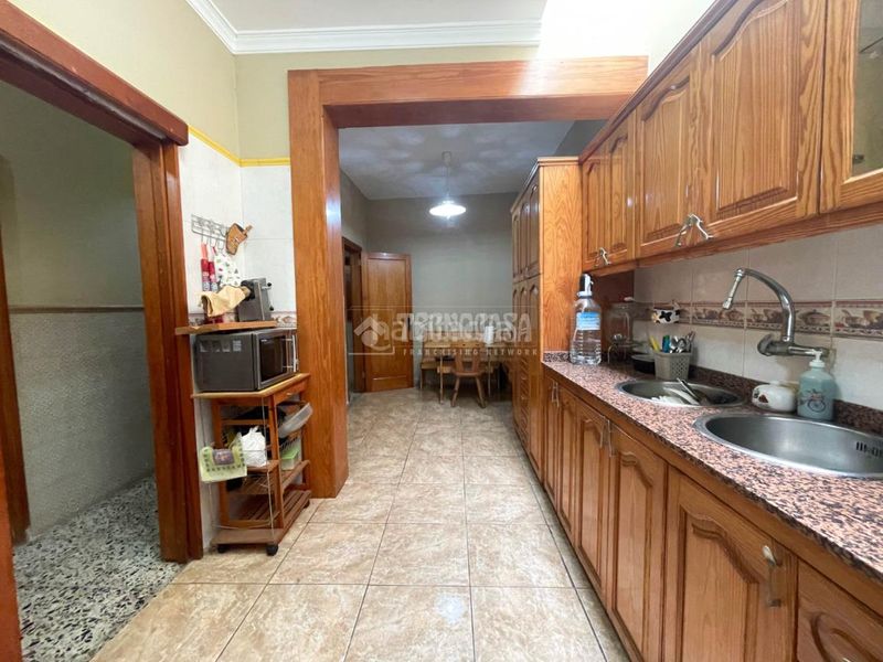 Foto 6c26c4e2-0391-45d1-8b07-bbe78d2a818a. Casa  en venta en Gáldar pueblo Gáldar