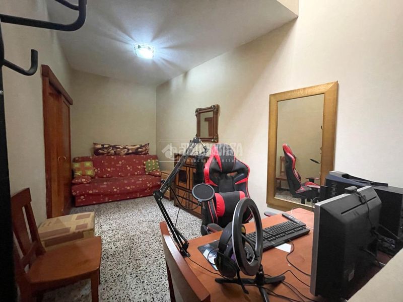 Foto f979e968-8ee8-4956-9ce3-793ac47119a6. Casa  en venta en Gáldar pueblo Gáldar