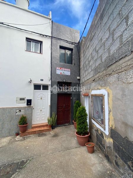Foto 73428094-7f68-4950-b994-1b5e86b195f3. Casa amb aparcament a Gáldar pueblo Gáldar