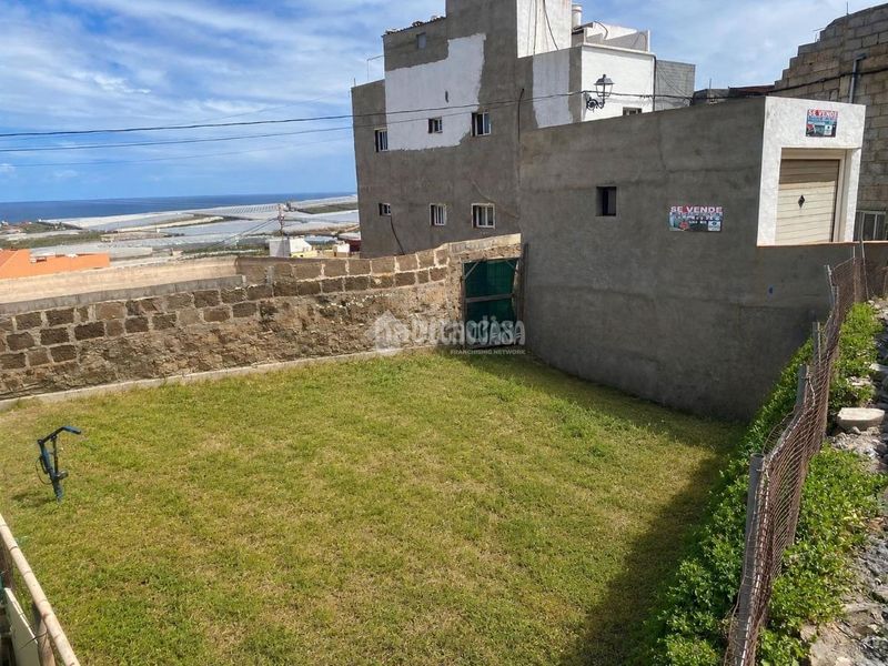 Foto 4dd4d076-9da3-4739-a007-ea38a1931fe2. Finca rústica terrenos en venta en Gáldar pueblo Gáldar