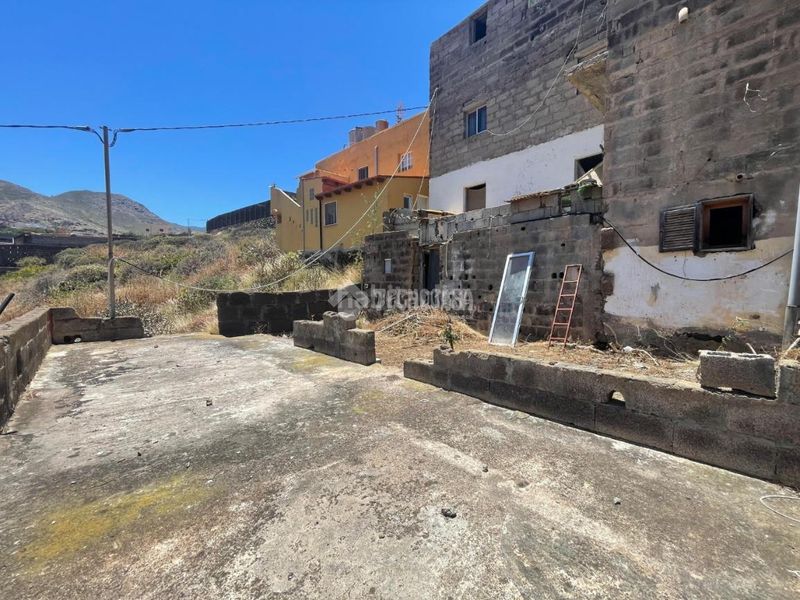 Foto ae39e7bc-a5c5-4eb9-b429-5f29f0de6b47. Finca rústica a Los Quintana - Piso Firme Gáldar