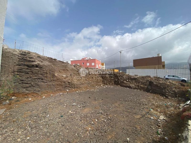 Foto b549d08c-0ebb-40a5-9074-c31e477af2df. Terreny residencial a Gáldar pueblo Gáldar