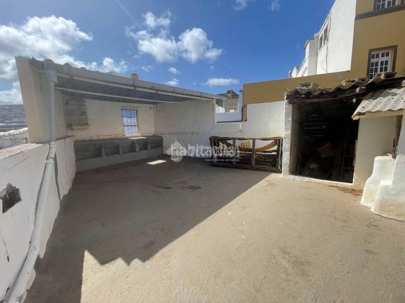 Foto 4233c815-518c-49f9-a9e6-1093f690b1ad. Casa  en venta en Barrial - San Isidro - Marmolejos Gáldar
