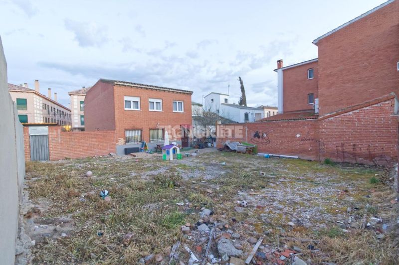Foto f7460f32-f7c1-4843-a4d8-b391ebcd512c. Terreny residencial a Azucaica Toledo