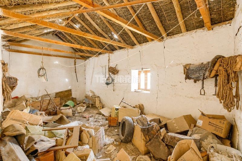 Foto 46a18901-d9d3-4dde-bd00-f2f8cf21b26d. Casa aparellada amb aparcament a Yébenes (Los)