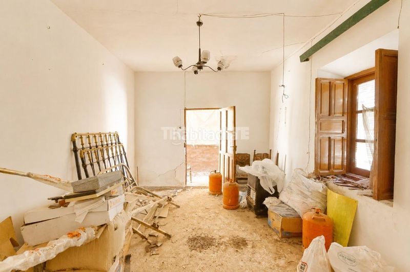 Foto 4fc2f30d-f954-441c-9e80-a82434f21c14. Casa aparellada amb aparcament a Yébenes (Los)