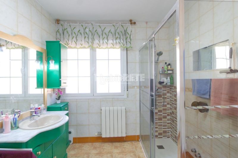 Foto 1ad6ab78-0406-4e37-9424-a4d7735d8734. Casa aparellada amb calefacció aparcament a Santa María de Benquerencia Toledo