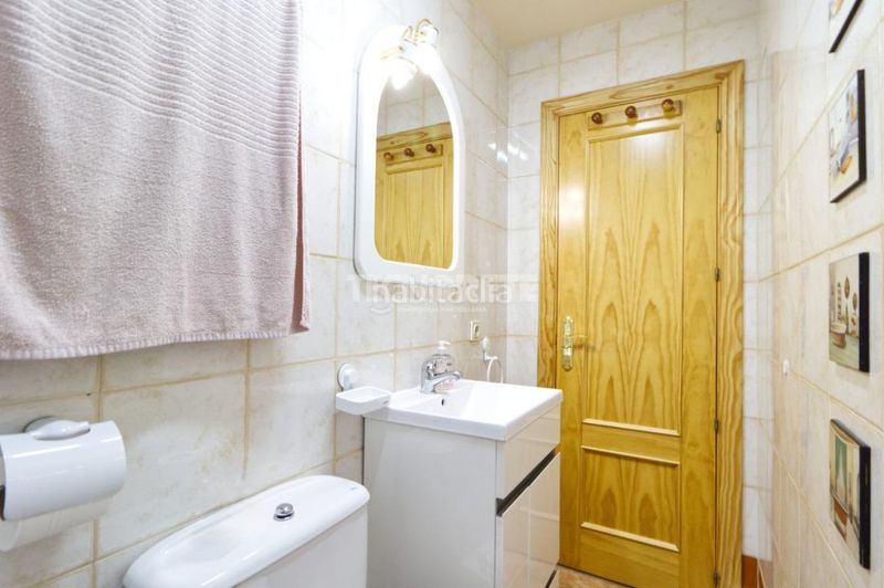 Foto a6869c0e-76e6-4eda-aae4-d367b9f11427. Casa aparellada amb calefacció aparcament a Santa María de Benquerencia Toledo