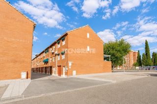 Towny house in Santa María de Benquerencia. Casa en venta en toledo