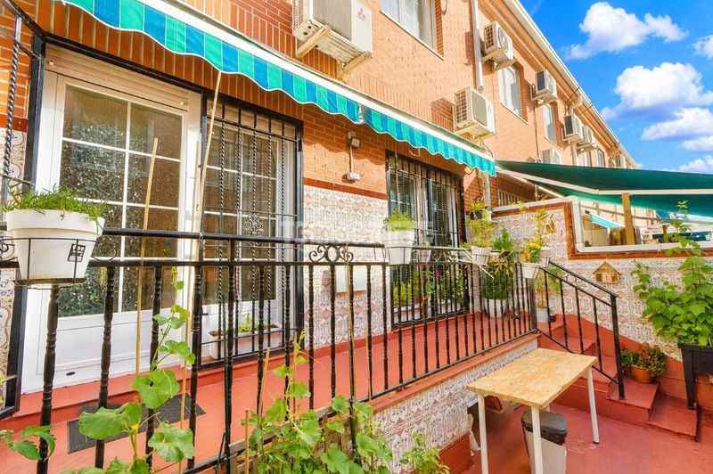 Foto eb73d810-f7ff-4cce-b095-2ae37af20a15. Casa aparellada amb calefacció aparcament a Santa María de Benquerencia Toledo