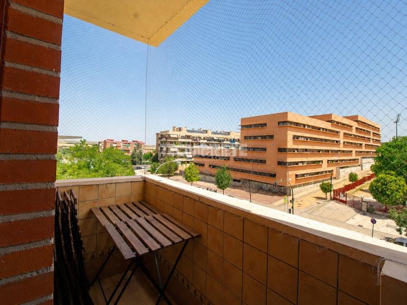 Foto bfc3f777-d5cb-44b4-9a9c-9eb6a277bbac. Pis amb calefacció aparcament piscina a Santa María de Benquerencia Toledo