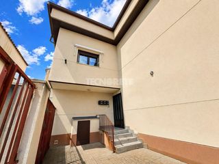 Pis  Calle rincón del sauce. Piso en venta en cobisa