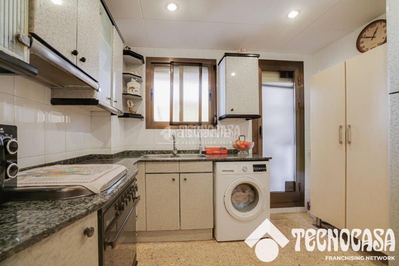 Foto 3cd0c893-de56-4a2f-9bdd-58dea4950a7e. Pis amb calefacció a Llefià Badalona