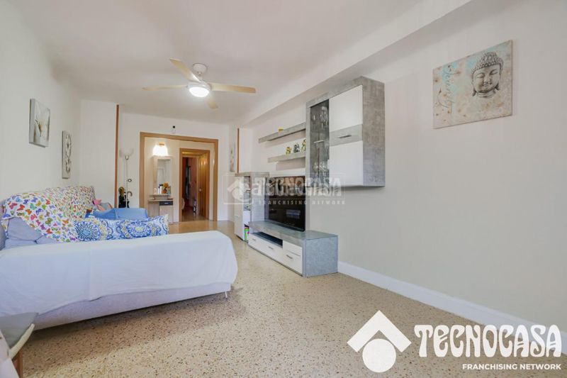 Foto 7b7eafa4-6933-48fd-a01a-34639e341824. Pis a Llefià Badalona