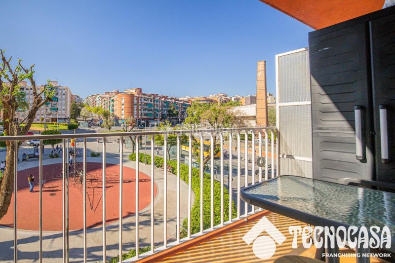 Foto a1e95285-a5d5-441f-a9d9-b848eebd0a5c. Pis a Llefià Badalona