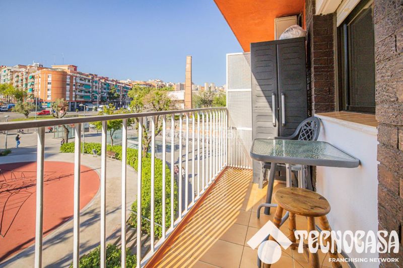 Foto fc728355-0079-4f64-9f9d-a896532e39c3. Pis a Llefià Badalona