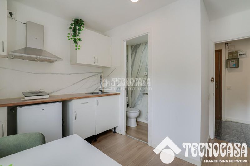 Foto e87b547d-b36f-40c0-9514-ade4a49cce2c. Pis a La Salut Badalona