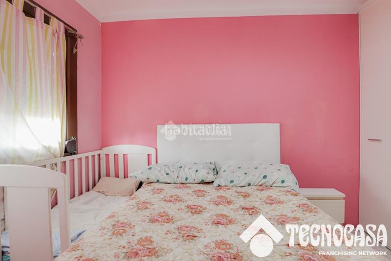 Foto b03bf1c4-58d0-46c0-83cd-95bb04f85c9b. Pis a La Salut Badalona