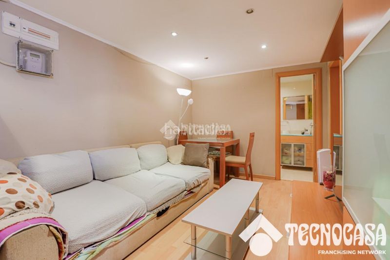 Foto 0bf5a36c-f865-4624-8482-4cffff8af1d6. Pis a Bufalà Badalona