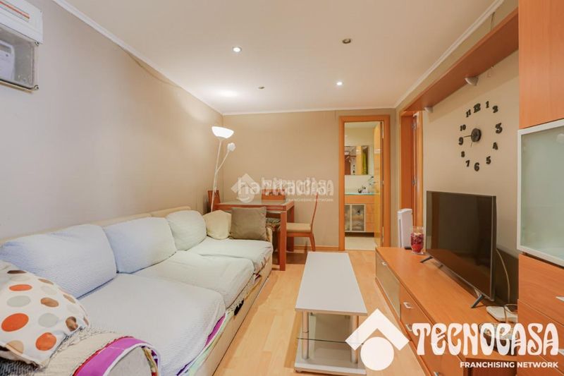 Foto 42ed1c72-ae7c-41a7-adce-4efeffe3e5e1. Pis a Bufalà Badalona
