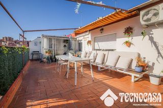 Pis a Llefià. Piso en venta en badalona