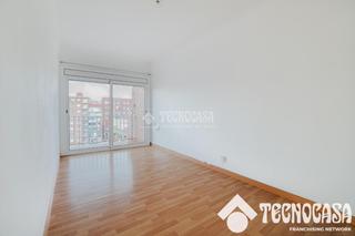 Pis a Llefi. Piso en venta en badalona