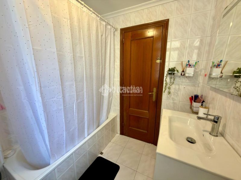 Foto 0c46cf0c-892b-4dd2-9578-b3d7373cbe1e. Piso  en venta en Muriedas Camargo