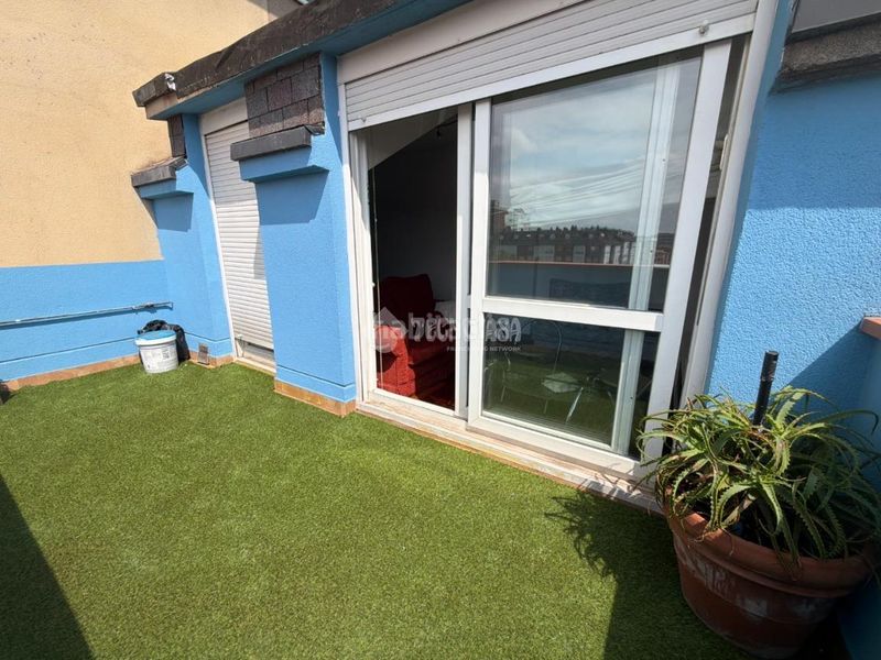Foto 76881c23-ddc9-438c-9985-54f9b15a70c0. Appartamento con parcheggio in Maliaño Camargo