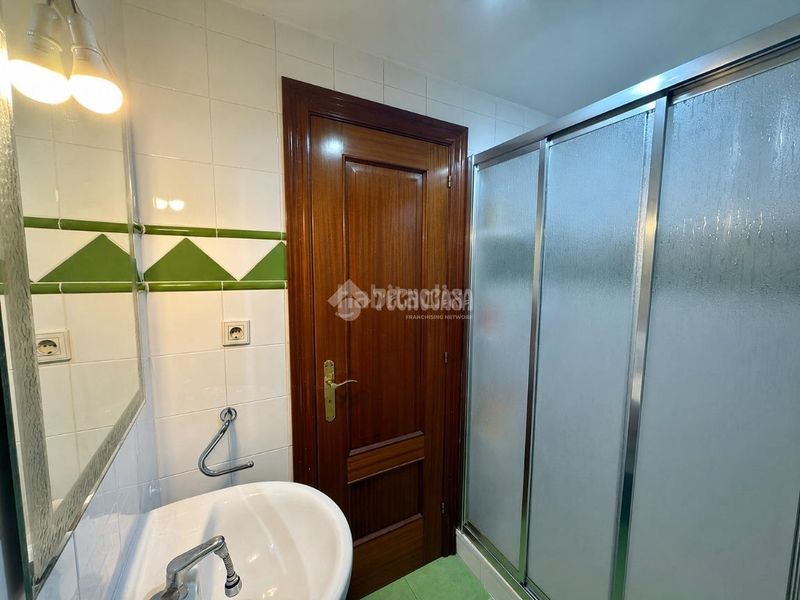 Foto a019234d-1561-4dd1-8e7a-54f93d9e050c. Appartamento con parcheggio in Maliaño Camargo