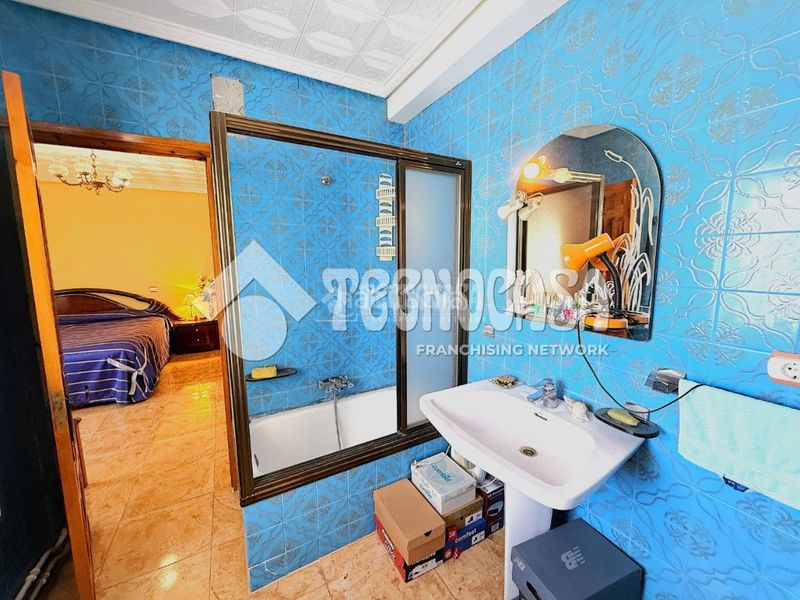 Foto 68ab24e5-732a-41ef-85a9-2912360192e5. Casa amb calefacció aparcament a Torrejoncillo del Rey