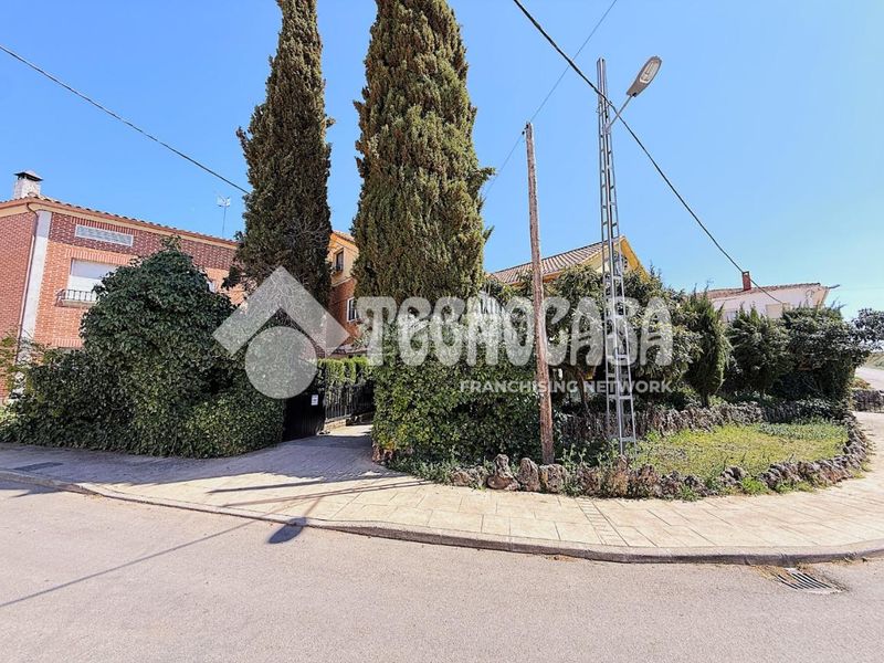 Foto 72d7936e-5f05-406c-b61e-925ebde4954f. Casa amb calefacció aparcament a Torrejoncillo del Rey