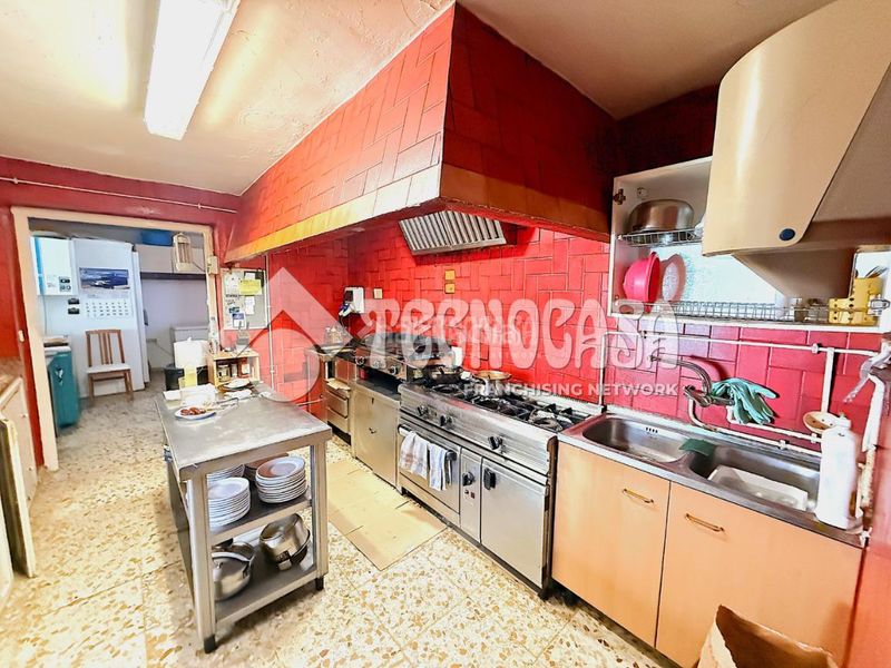 Foto 755b8f02-fa71-4d4e-99f8-555fb75dee1c. Casa amb calefacció aparcament a Torrejoncillo del Rey