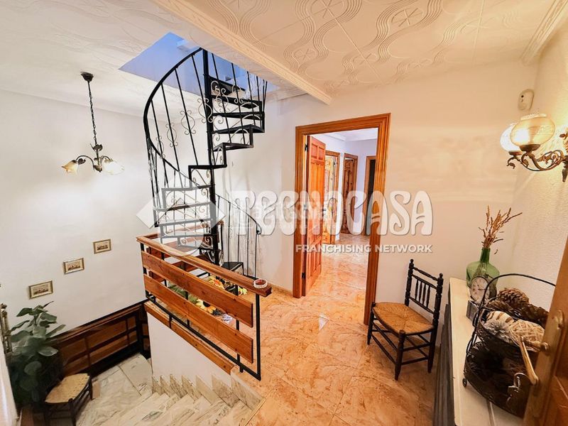 Foto ccad3205-f7c8-4b98-bbbc-3f0312e126d2. Casa amb calefacció aparcament a Torrejoncillo del Rey