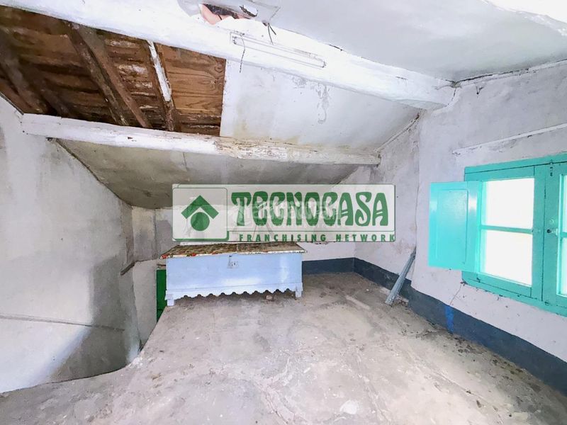 Foto 82f9541a-cb75-4ceb-aad7-71467d796697. Casa  en venta en Huérguina