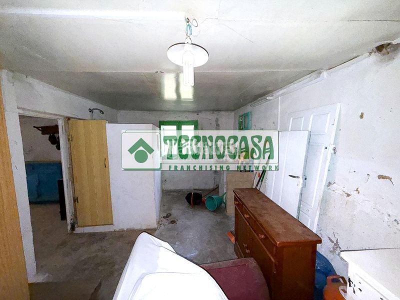 Foto f5e77a56-8241-40f9-9abe-f8de76901c20. Casa  en venta en Huérguina