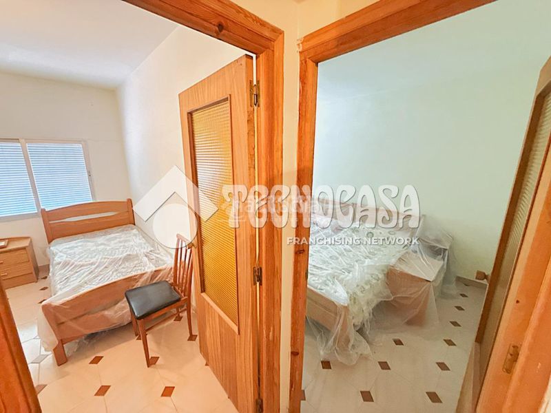 Foto f510a3e3-30a1-420b-9388-0a0d3a894db7. Casa aparellada a Huete