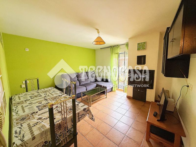 Foto a37e3523-b5f9-4854-902c-961b04aac31d. Masia amb calefacció aparcament a Huete