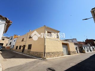 Casa aparellada  C. juan salinas. Casa en venta en campillo de altobuey
