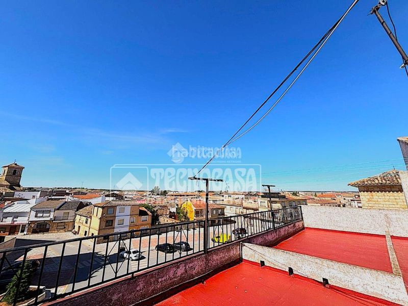 Foto 732f1b84-1a39-46fc-9a5a-4e8f8ad1b3c4. Pis a Honrubia