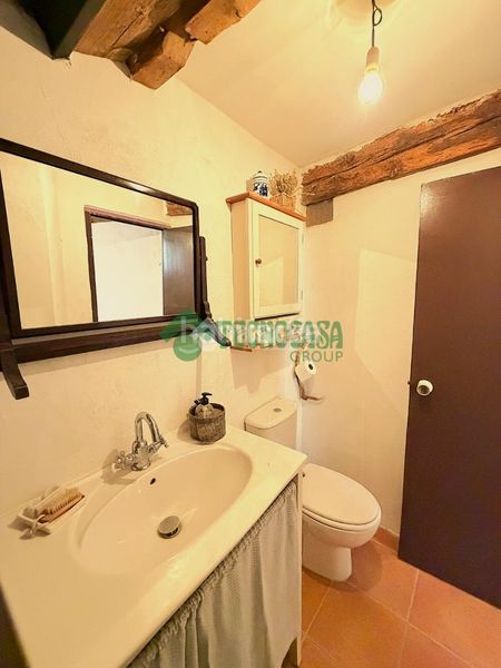 Foto 19e0a063-cde7-44d0-b956-ea0e49e33998. Casa a Palomera