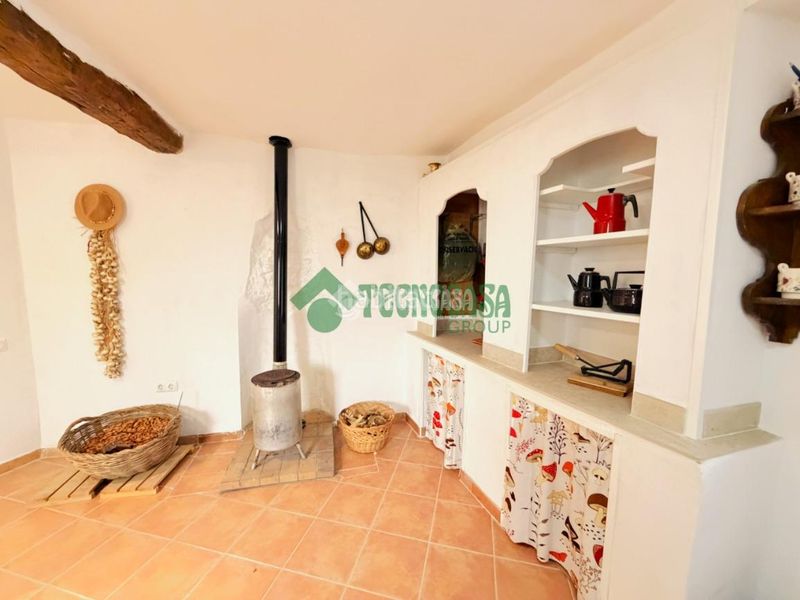 Foto 78ecbd6f-deb4-45cb-878c-f10646ea0956. Casa a Palomera