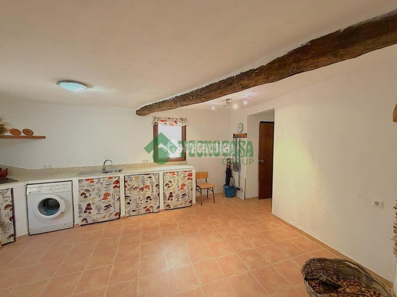 Foto e17ef3ec-a305-4ad2-8ee2-ac82a8ac9a6b. Casa a Palomera