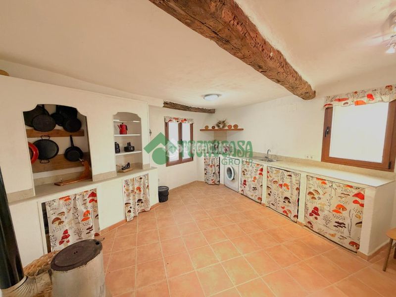 Foto fce5a827-365e-467e-a5ef-69c3a372ecd3. Casa a Palomera