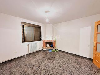 Doppelhaus  C. isabel i castilla. Casa en venta en mariana